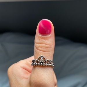Pandora Princess tiara crown ring